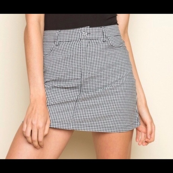Brandy Melville Dresses & Skirts - Brandy Melville b/w checkered mini skirt